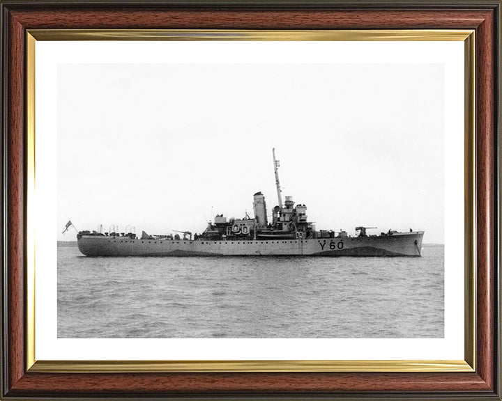 HMS Lulworth Y60 Royal Navy Banff class sloop Photo Print or Framed Print - Hampshire Prints