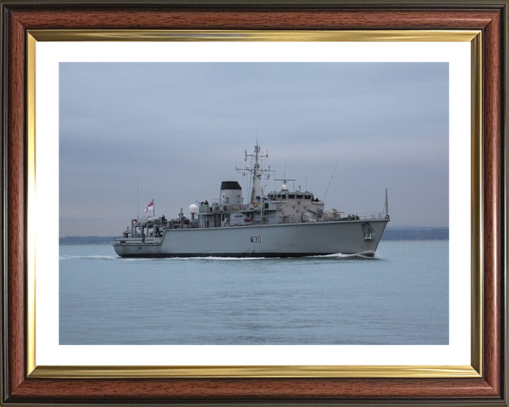 HMS Ledbury M30 Royal Navy Hunt class minehunter Photo Print or Framed Print - Hampshire Prints