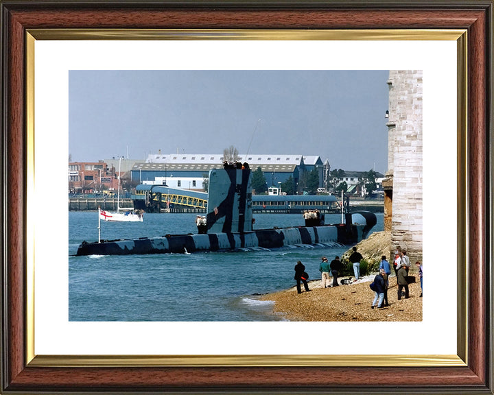 HMS Opossum S19 Royal Navy Oberon class Submarine Photo Print or Framed Print - Hampshire Prints