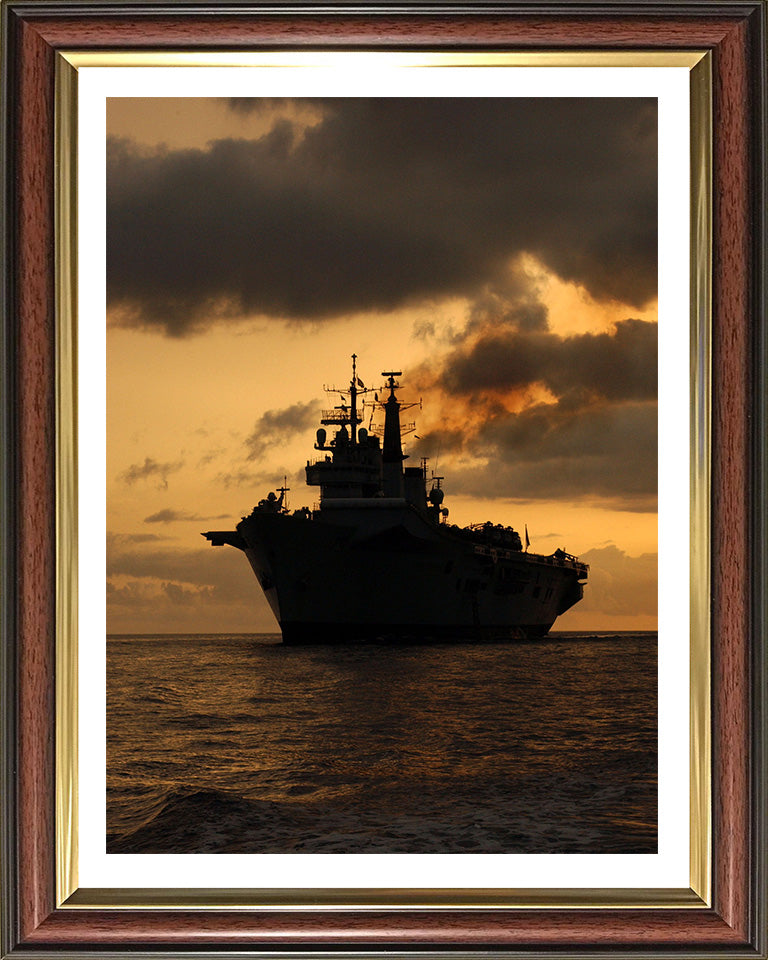 HMS Invincible R05 Royal Navy Invincible Class aircraft carrier Photo Print or Framed Print - Hampshire Prints