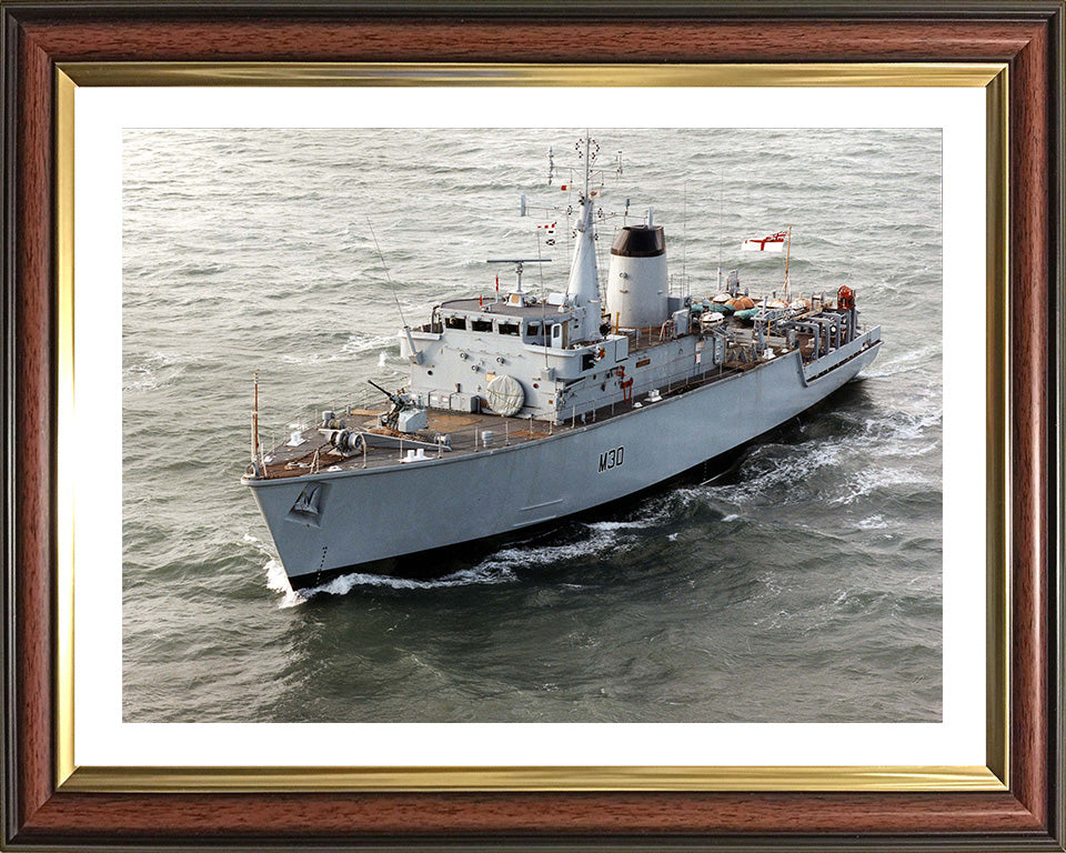 HMS Ledbury M30 Royal Navy Hunt class minehunter Photo Print or Framed Print - Hampshire Prints