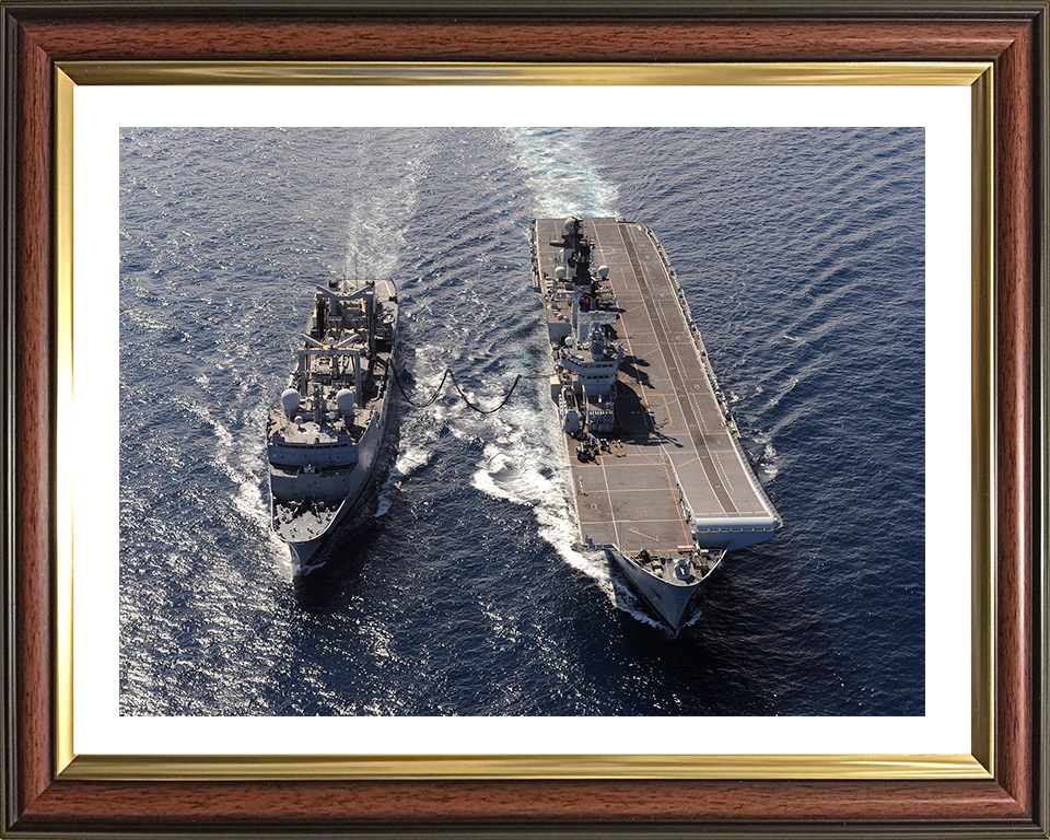 HMS Illustrious R06 | Photo Print | Framed Print | Invincible Class | Aircraft Carrier | Royal Navy