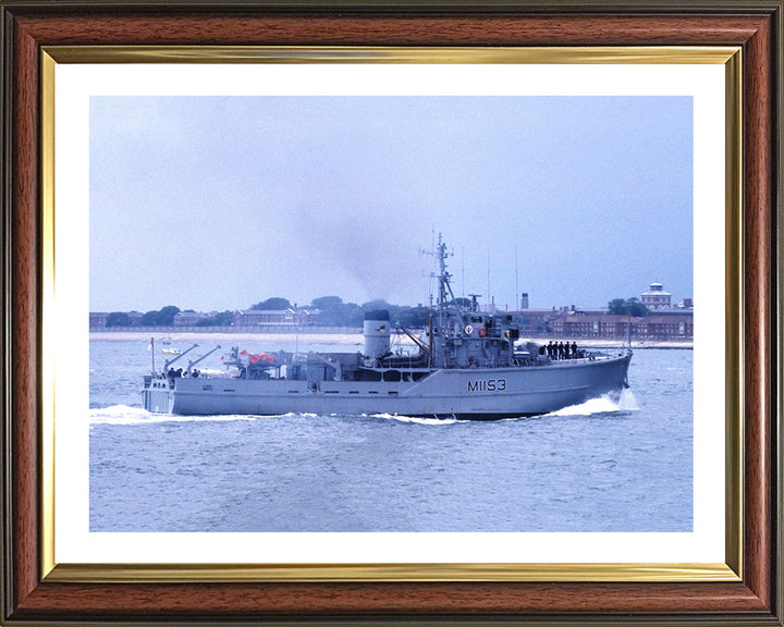 HMS Kedleston M1153 | Photo Print | Framed Print | Ton Class | Minesweeper | Royal Navy - Hampshire Prints