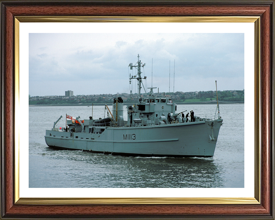 HMS Brereton M1113 | Photo Print | Framed Print | Ton Class | Minesweeper | Royal Navy