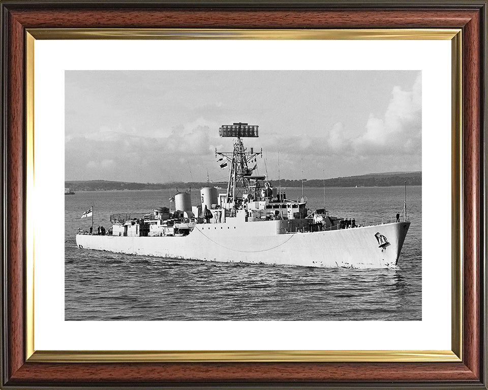 HMS Zulu F124 Royal Navy Tribal class frigate Warship Photo Print or Framed Print - Hampshire Prints