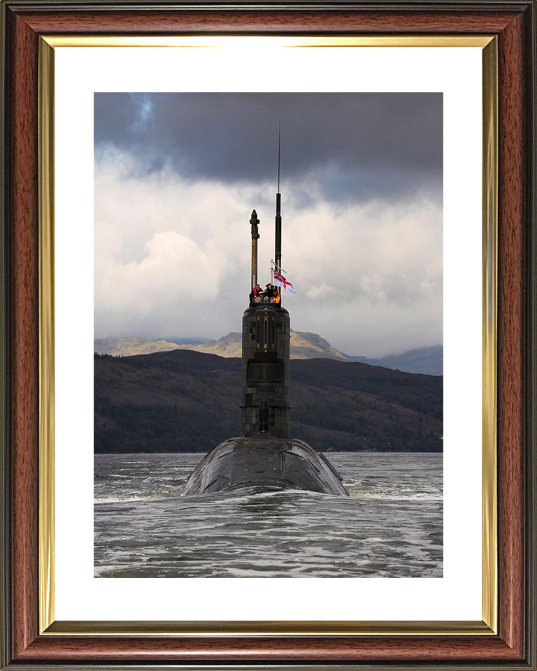 HMS Triumph S93 Submarine | Photo Print | Framed Print | Trafalgar Class | Royal Navy - Hampshire Prints