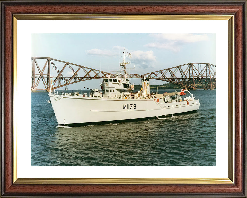 HMS Pollington M1173 Royal Navy Ton Class Minesweeper Photo Print or Framed Photo Print - Hampshire Prints