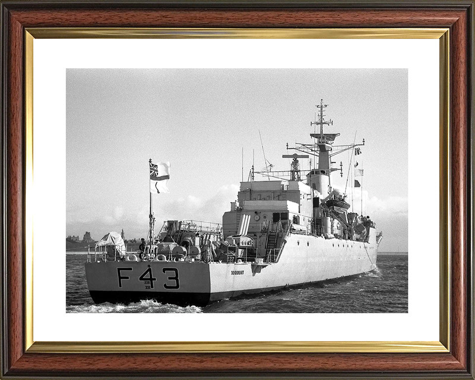 HMS Torquay F43 Royal Navy Whitby Class Frigate Photo Print or Framed Print - Hampshire Prints