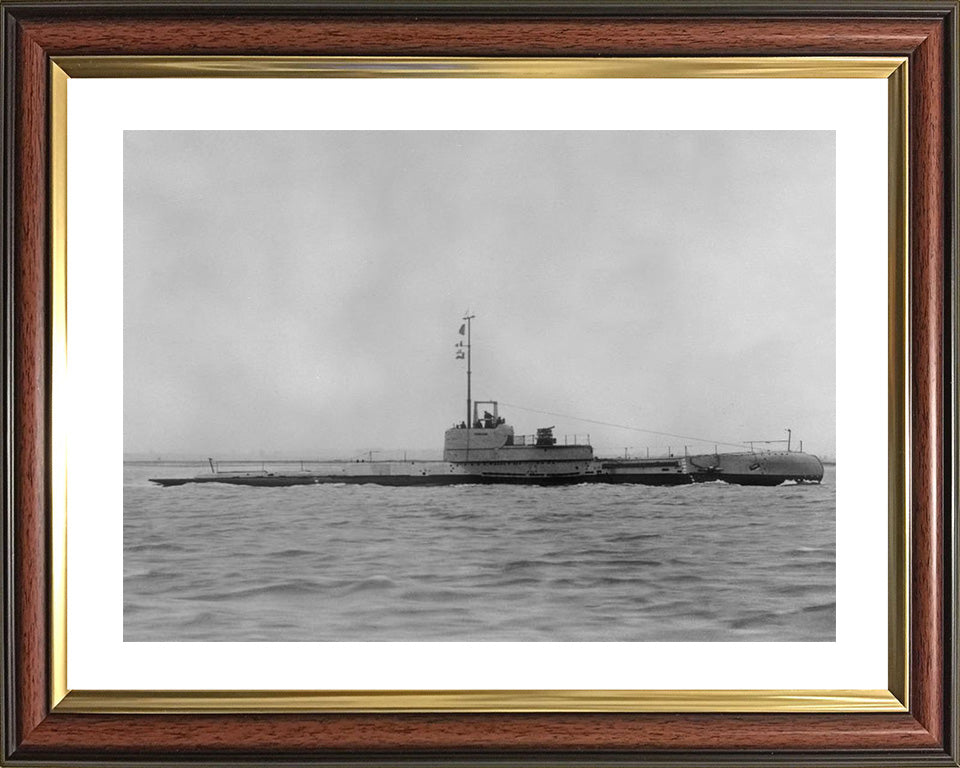 HMS Sturgeon 73S Royal Navy S class submarine Photo Print or Framed Print - Hampshire Prints