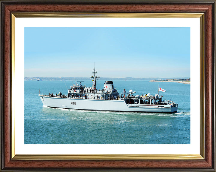 HMS Ledbury M30 Royal Navy Hunt class minehunter Photo Print or Framed Print - Hampshire Prints