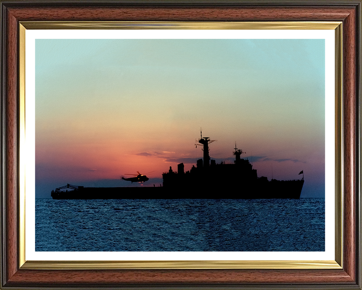 HMS Fearless L10 Royal Navy Fearless class amphibious ship Photo Print or Framed Print - Hampshire Prints