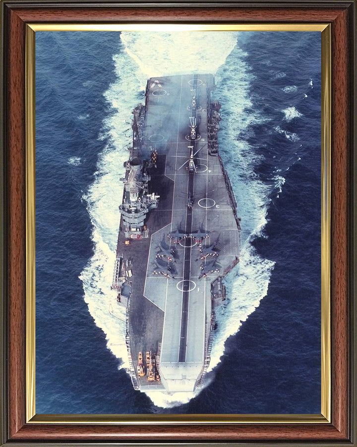 HMS Hermes R12 | Photo Print | Framed Print | Centaur Class | Aircraft Carrier | Royal Navy - Hampshire Prints