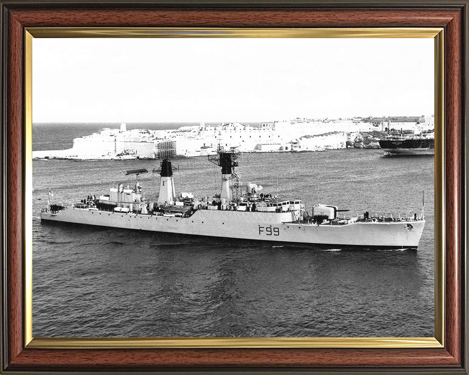 HMS Lincoln F99 | Photo Print | Framed Print | Salisbury Class | Frigate | Royal Navy - Hampshire Prints