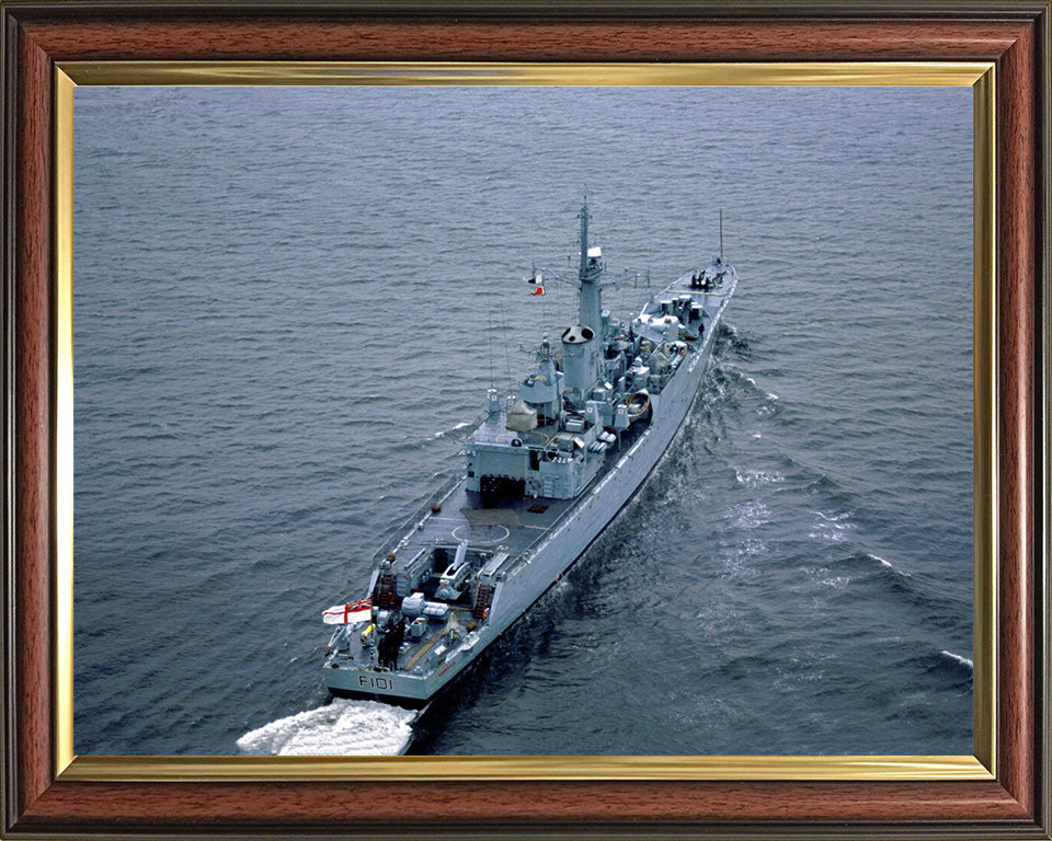 HMS Yarmouth F101 Royal Navy Rothesay Class frigate Photo Print or Framed Print - Hampshire Prints