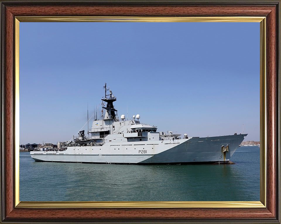 HMS Tyne P281 | Photo Print | Framed Print | River Class | Patrol Vessel | Royal Navy - Hampshire Prints