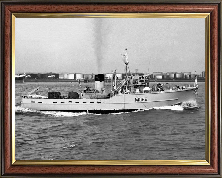 HMS Nurton M1166 Royal Navy Ton Class Minesweeper Photo Print or Framed Print - Hampshire Prints