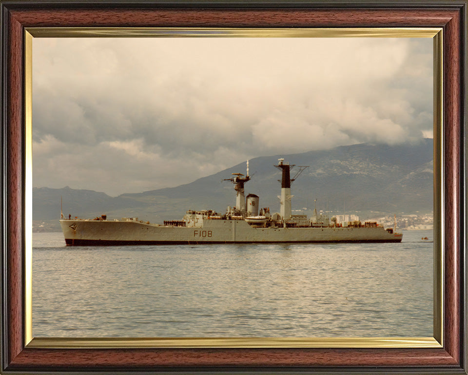 HMS Londonderry F108 Royal Navy Rothesay class frigate Photo Print or Framed Print - Hampshire Prints