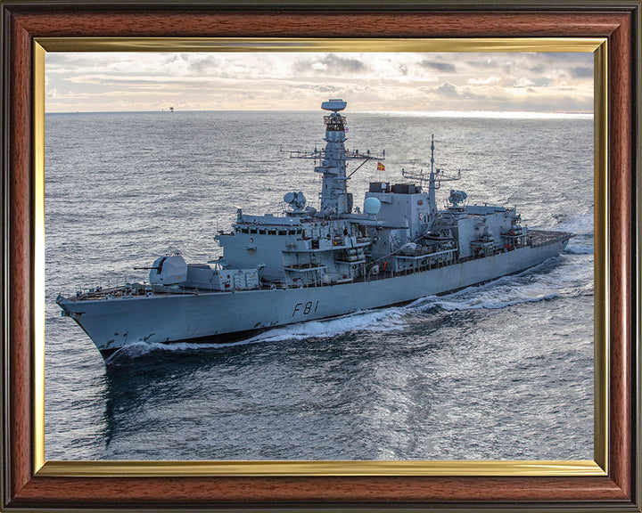 HMS Sutherland F81 Royal Navy type 23 Frigate Photo Print or Framed Print - Hampshire Prints