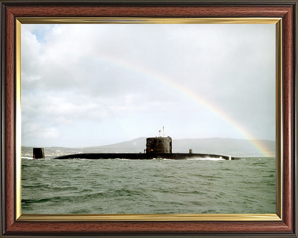 HMS Swiftsure S126 Submarine | Photo Print | Framed Print | Swiftsure Class | Royal Navy - Hampshire Prints