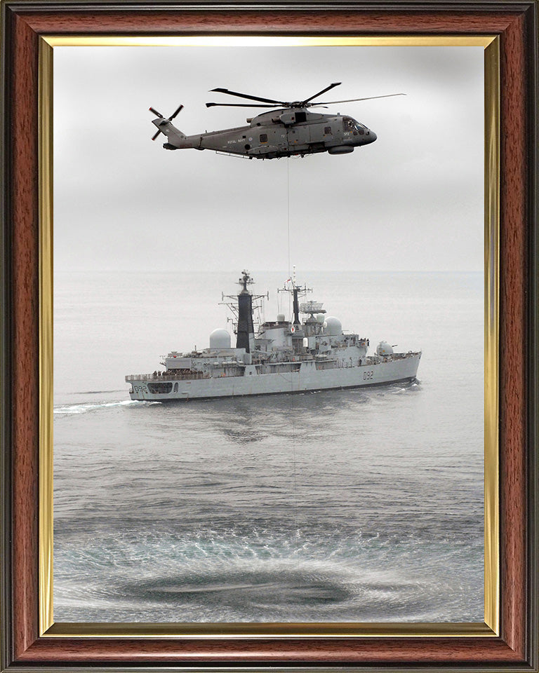 HMS Liverpool D92 Royal Navy Type 42 destroyer Photo Print or Framed Print - Hampshire Prints