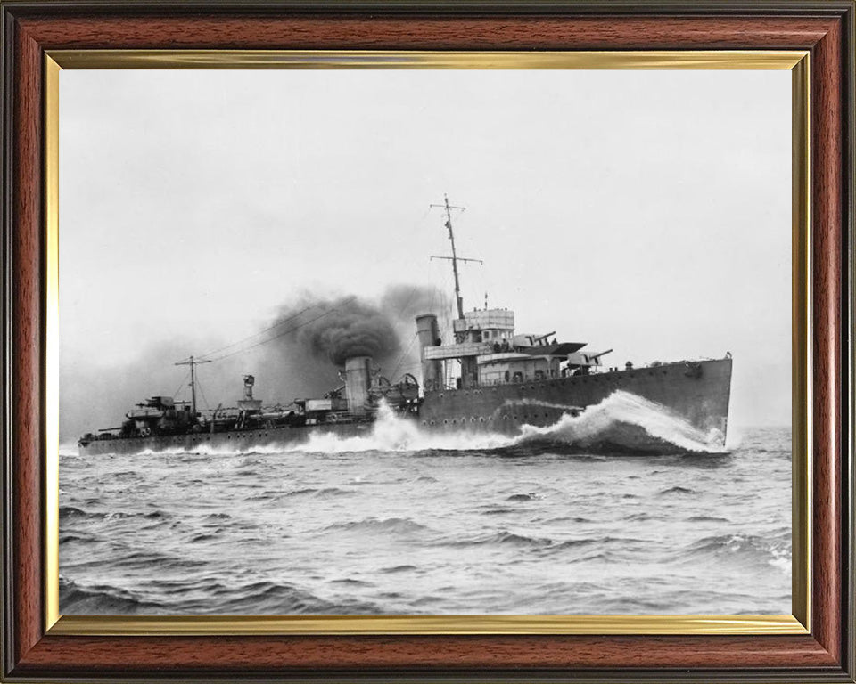 HMS Vimiera (1917) Royal Navy V class destroyer Photo Print or Framed Print - Hampshire Prints