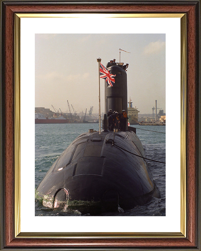 HMS Ursula S42 Submarine | Photo Print | Framed Print | Victoria Class | Royal Navy - Hampshire Prints