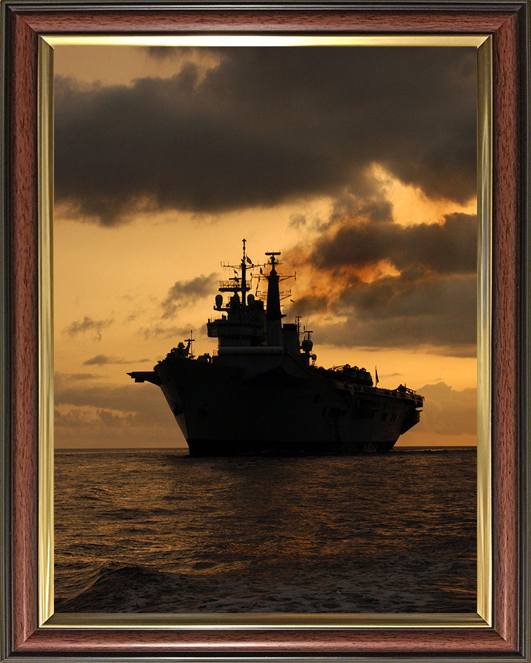 HMS Invincible R05 Royal Navy Invincible Class aircraft carrier Photo Print or Framed Print - Hampshire Prints