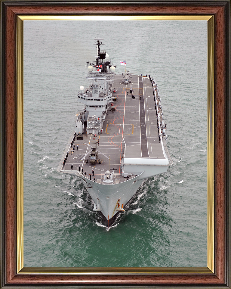 HMS Illustrious R06 | Photo Print | Framed Print | Invincible Class | Aircraft Carrier | Royal Navy