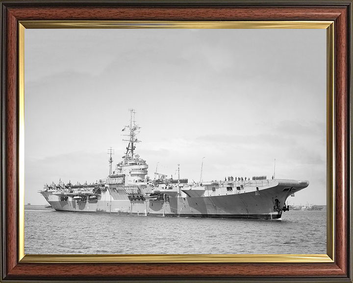 HMS Glory R62 | Photo Print | Framed Print | Colossus Class | Aircraft Carrier | Royal Navy - Hampshire Prints