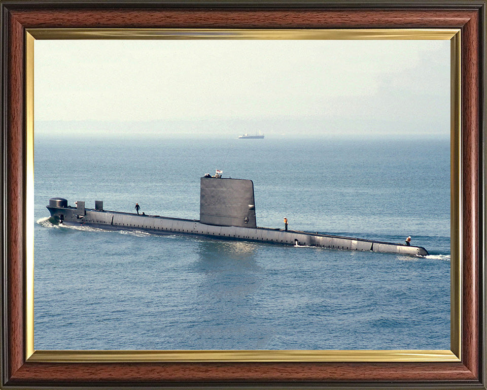 HMS Walrus S08 Royal Navy Porpoise class Submarine Photo Print or Framed Print - Hampshire Prints