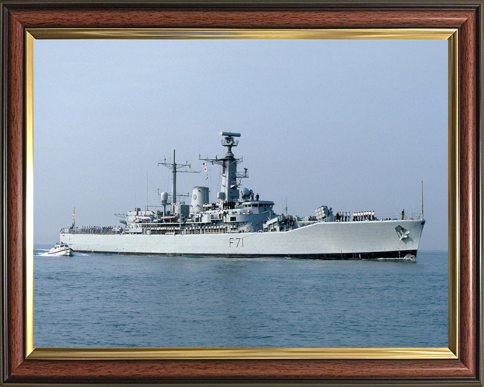 HMS Scylla F71 Royal Navy Leander Class Frigate Photo Print or Framed Print - Hampshire Prints