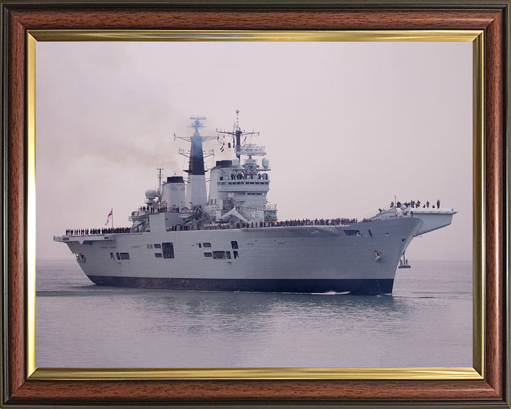 HMS Invincible R05 Royal Navy Invincible Class aircraft carrier Photo Print or Framed Print - Hampshire Prints