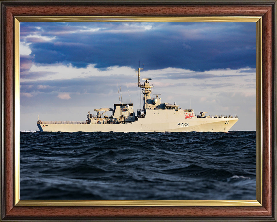 HMS Tamar P233 Royal Navy River class offshore patrol vessel Photo Print or Framed Print - Hampshire Prints