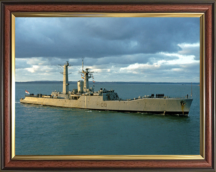 HMS Londonderry F108 Royal Navy Rothesay class frigate Photo Print or Framed Print - Hampshire Prints