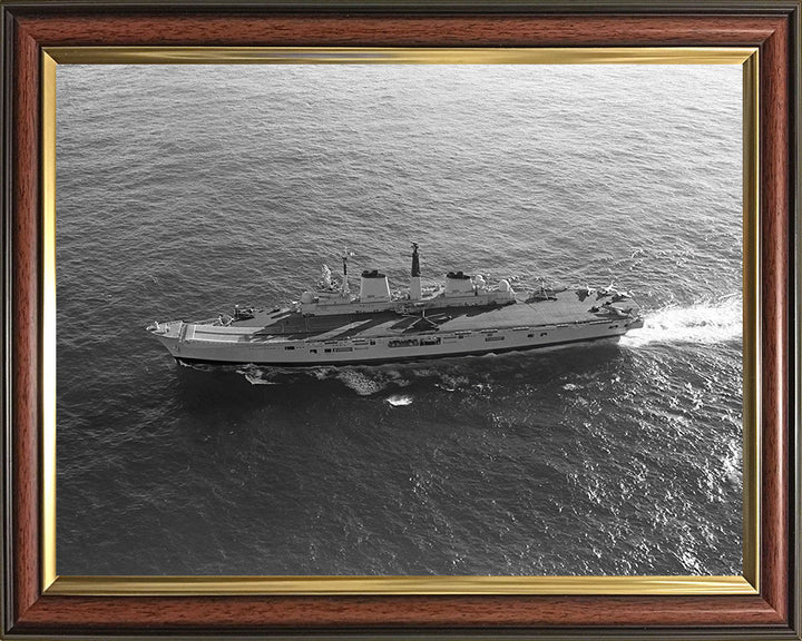 HMS Invincible R05 Royal Navy Invincible Class aircraft carrier Photo Print or Framed Print - Hampshire Prints