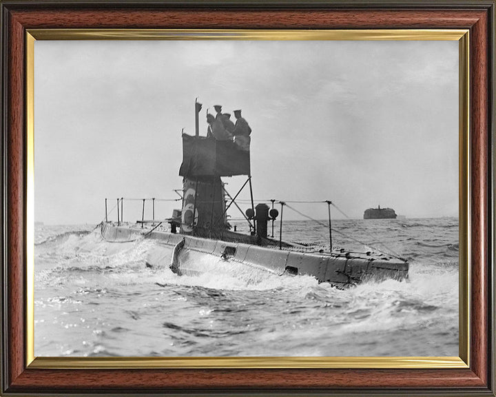 HMS B6 Royal Navy B class submarine Photo Print or Framed Print - Hampshire Prints