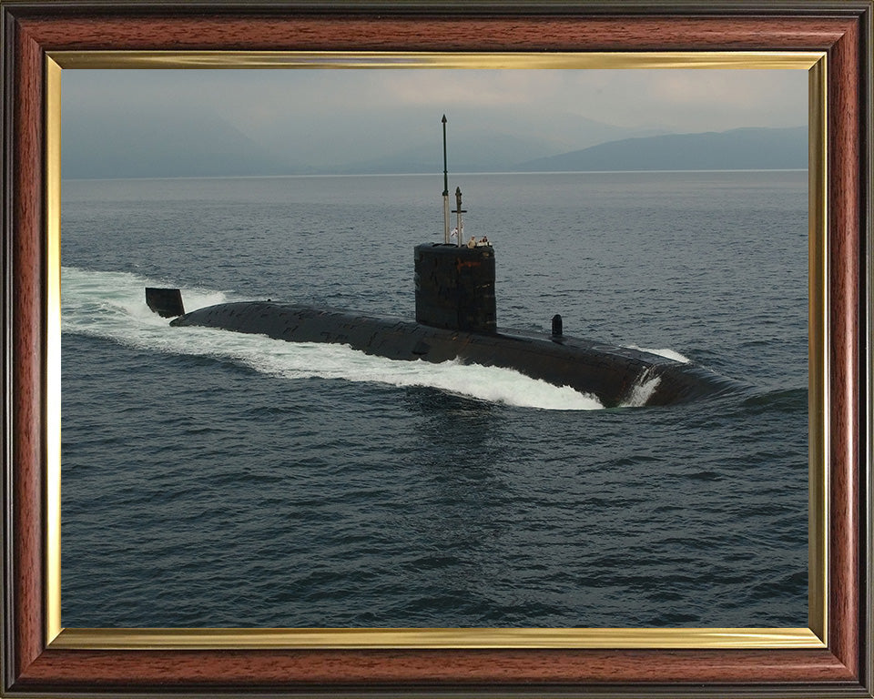 HMS Splendid S106 Submarine | Photo Print | Framed Print | Swiftsure Class | Royal Navy - Hampshire Prints