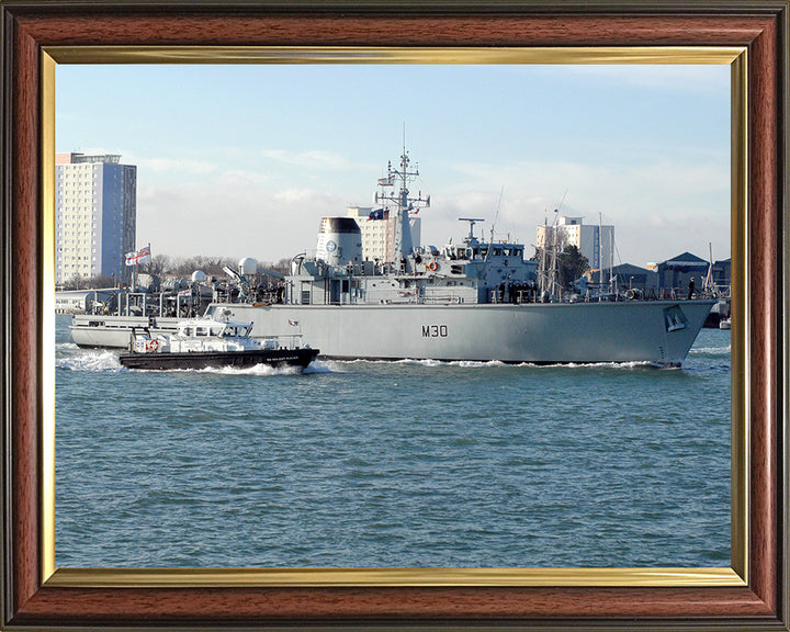 HMS Ledbury M30 Royal Navy Hunt class minehunter Photo Print or Framed Print - Hampshire Prints