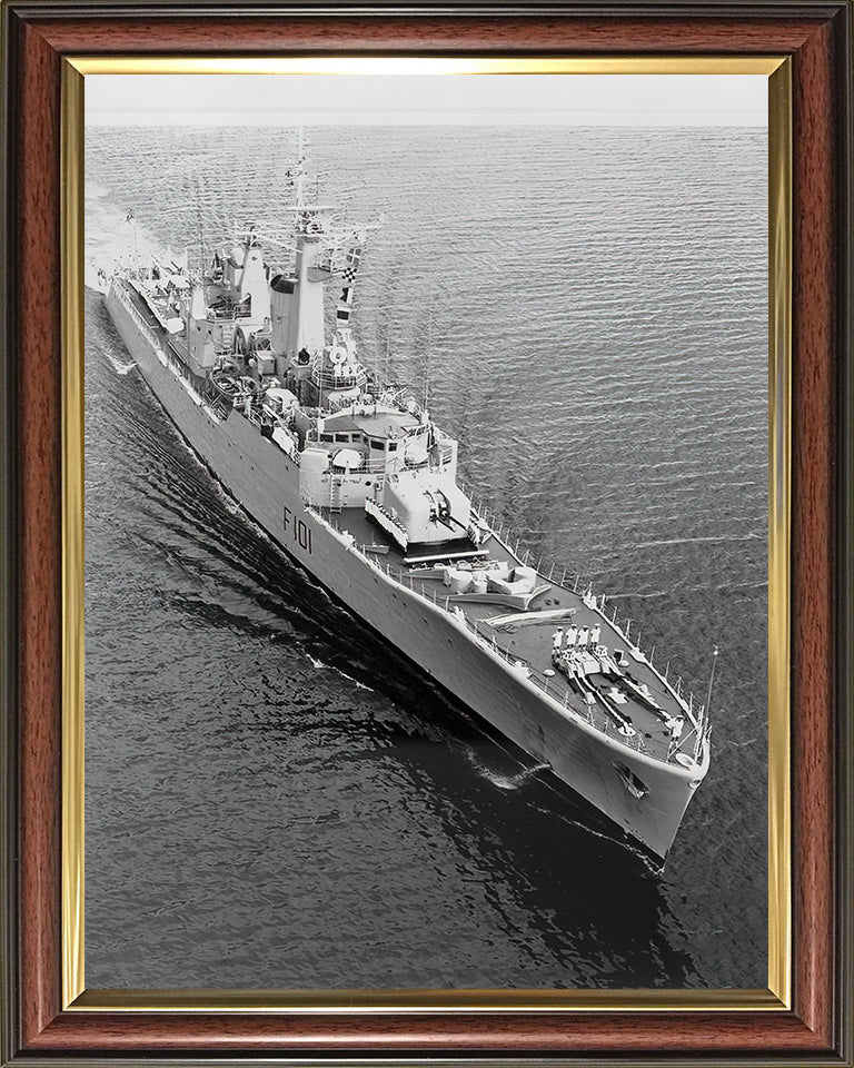 HMS Yarmouth F101 Royal Navy Rothesay class frigate Photo Print or Framed Print - Hampshire Prints