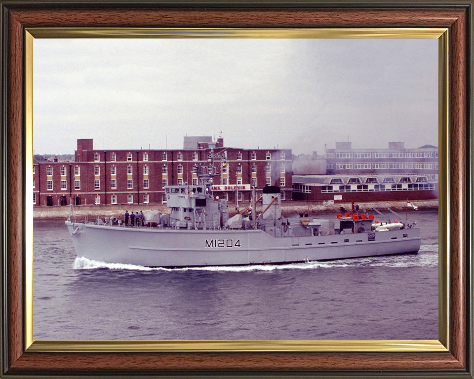 HMS Stubbington M1204 | Photo Print | Framed Print | Ton Class | Minesweeper | Royal Navy - Hampshire Prints