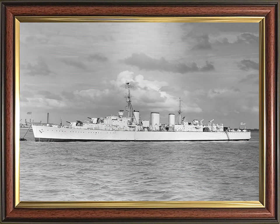 HMS Manxman M70 Royal Navy Abdiel class minelayer Photo Print or Framed Print - Hampshire Prints