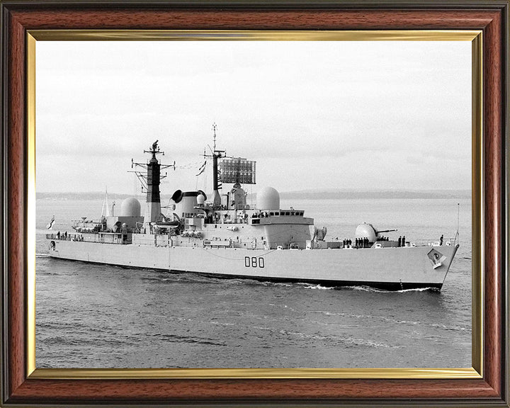 HMS Sheffield D80 Royal Navy Type 42 destroyer Photo Print or Framed Print - Hampshire Prints