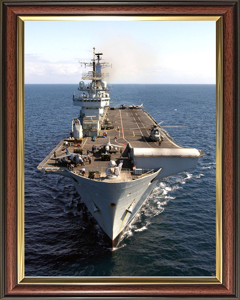 HMS Invincible R05 Royal Navy Invincible Class aircraft carrier Photo Print or Framed Print - Hampshire Prints