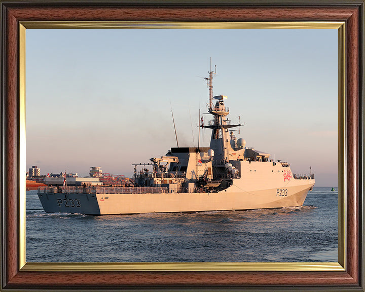 HMS Trent P224 Royal Navy River class offshore patrol vessel Photo Print or Framed Print - Hampshire Prints