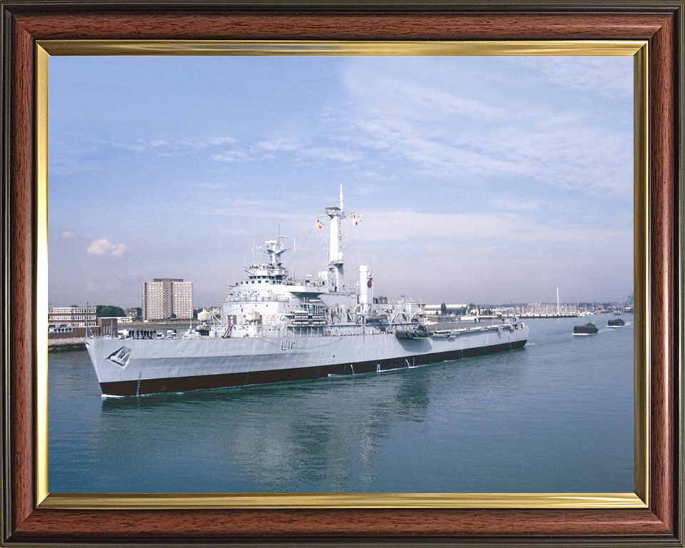 HMS Intrepid L11 | Photo Print | Framed Print | Fearless Class | Amphibious Ship | Royal Navy - Hampshire Prints