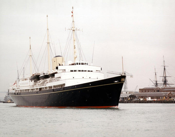 HMY Britannia | Photo Print | Framed Print | Poster | Royal Yacht | Royal Navy - Hampshire Prints