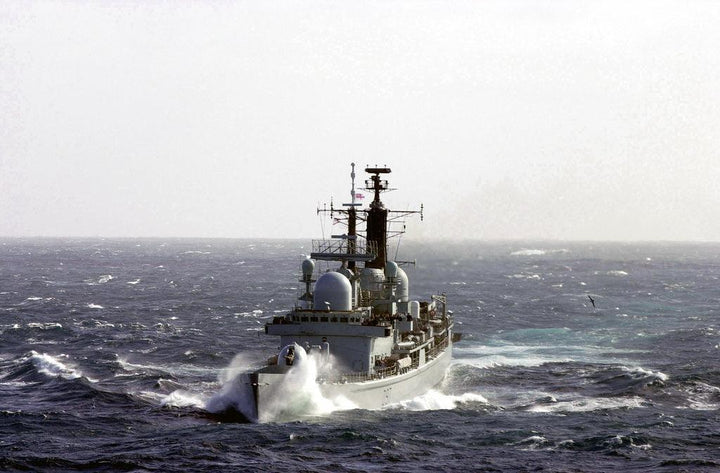 HMS Edinburgh D97 | Photo Print | Framed Print | Poster | Type 42 | Destroyer | Royal Navy - Hampshire Prints