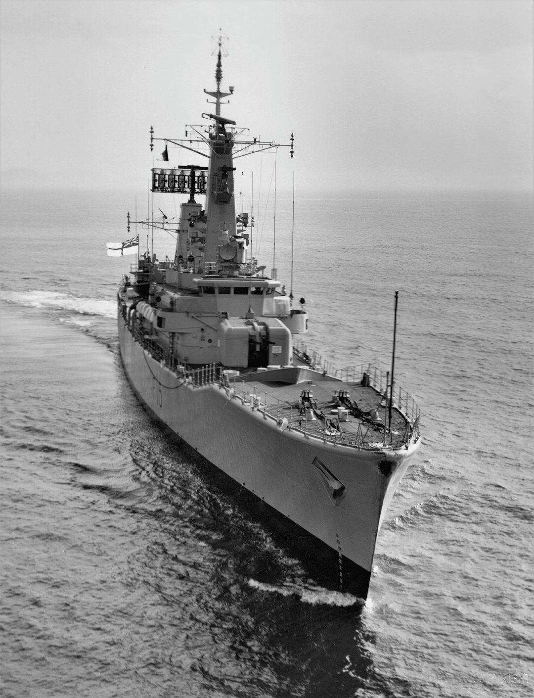 HMS Euryalus F15 Royal Navy Leander Class Frigate Photo Print or Framed Print - Hampshire Prints