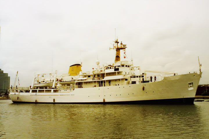 HMS Herald H138 Royal Navy Hecla class survey vessel Photo Print or Framed Print - Hampshire Prints