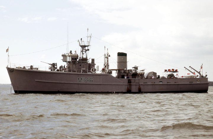 HMS Hodgeston M1146 Royal Navy Ton Class Minesweeper Photo Print or Framed Photo Print - Hampshire Prints